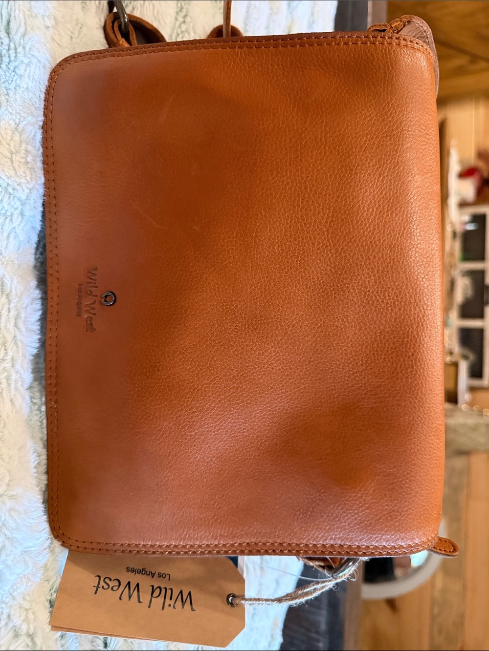 Wild West Los Angeles Women's Tan Leather Crossbody Bag